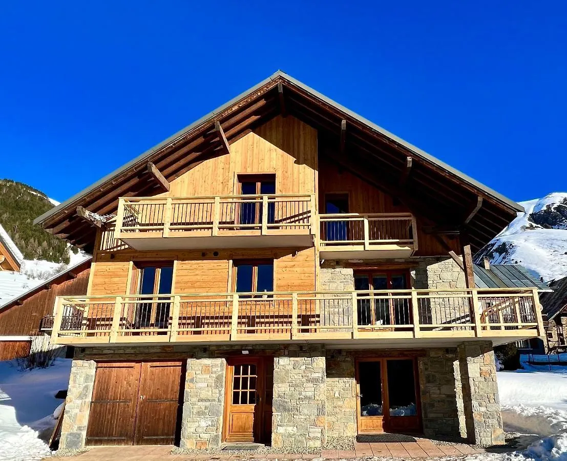 Chalet Jogidi سا سورلا دارْف فرنسا